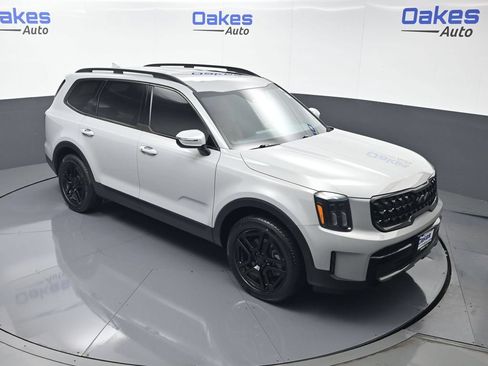 Certified 2025 Kia Telluride EX X-Line AWD/4WD image 50