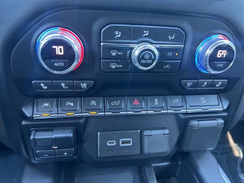Used 2020 GMC Sierra 1500 Denali w/ Driver Alert Package II AWD/4WD image 19