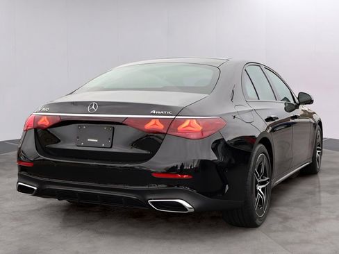 New 2026 Mercedes-Benz E 350 4MATIC Sedan image 7