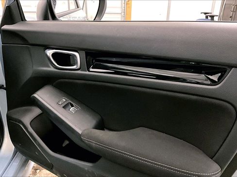 Used 2022 Honda Civic EX image 23