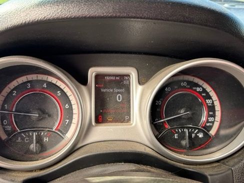 Used 2014 Dodge Journey American Value Package w/ Flexible Seating Group FWD image 4