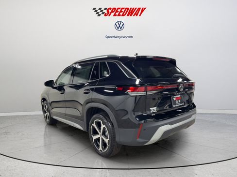 New 2026 Volkswagen Tiguan SE AWD/4WD image 8