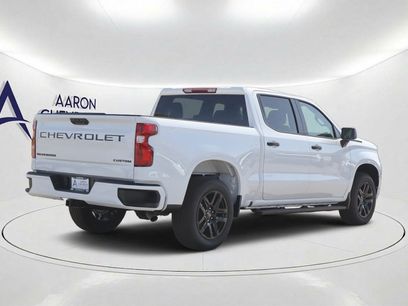 New 2026 Chevrolet Silverado 1500 Custom w/ LPO, Dark Essentials Package