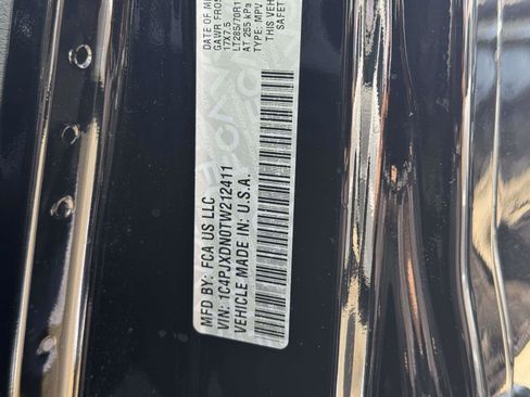 Used 2026 Jeep Wrangler Unlimited Sport AWD/4WD image 31