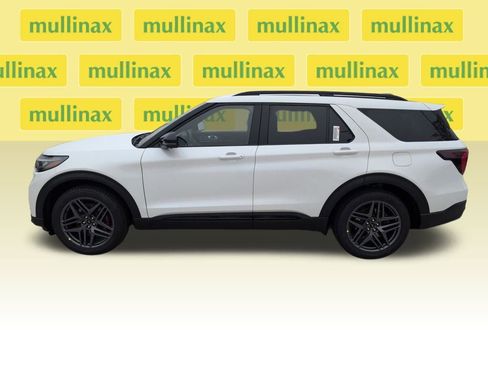 New 2026 Ford Explorer ST image 11