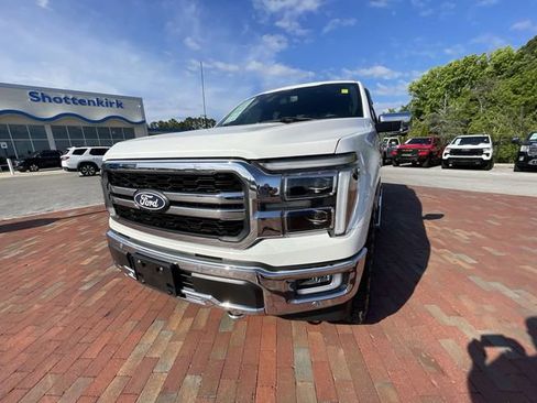 Used 2024 Ford F150 Lariat w/ Bed Utility Package AWD/4WD image 27