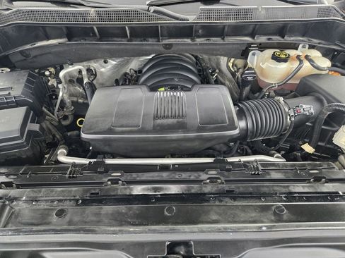 Used 2021 Chevrolet Silverado 1500 LT image 35