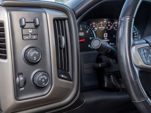 Used 2018 GMC Sierra 1500 Denali image 23