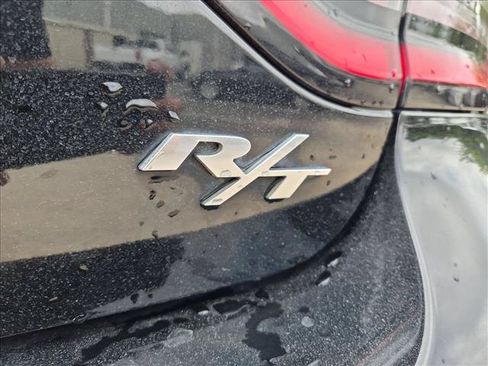 Used 2018 Dodge Charger R/T RWD image 28