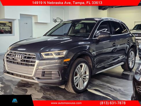 Used 2018 Audi Q5 Prestige w/ Prestige Package AWD/4WD image 7
