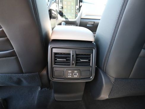 New 2026 Subaru Forester Premium AWD/4WD image 25