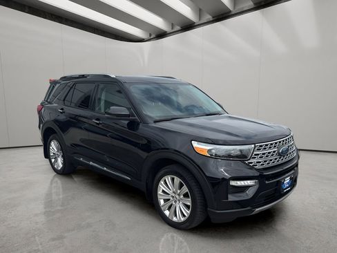 Used 2021 Ford Explorer Limited AWD/4WD image 7