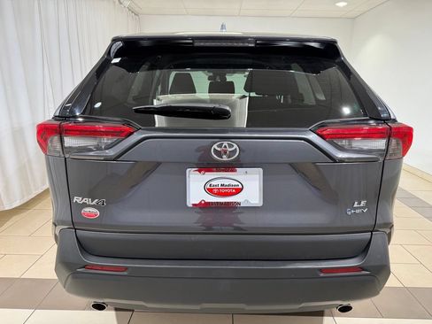 Certified 2025 Toyota RAV4 LE AWD/4WD image 4