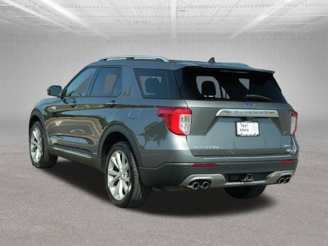 Used 2023 Ford Explorer Platinum w/ Technology Package AWD/4WD image 5