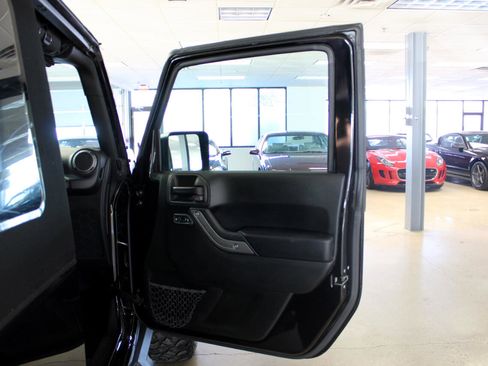 Used 2017 Jeep Wrangler Sport image 39