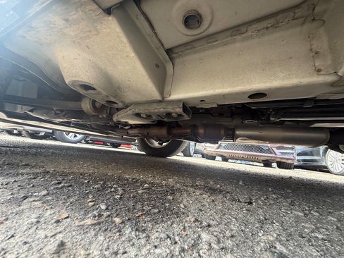 Used 2016 Cadillac SRX Luxury w/ Driver Awareness Package image 25