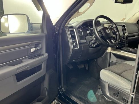 Used 2013 RAM 2500 Big Horn image 23