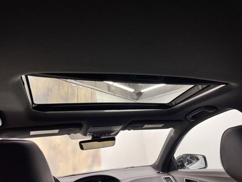 Used 2019 Acura TLX w/ Technology & A-SPEC Pkg image 35