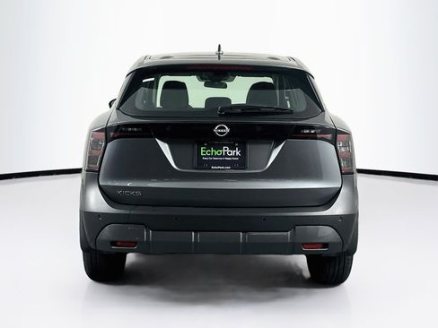 Used 2025 Nissan Kicks S FWD image 7