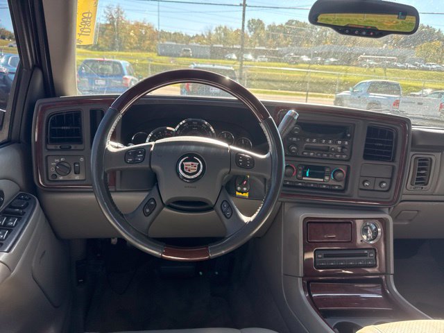 Used 2005 Cadillac Escalade 2WD image 13