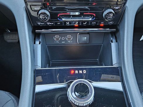 New 2025 Jeep Grand Cherokee Laredo image 20