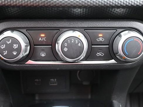Used 2023 Nissan Kicks SV FWD image 22
