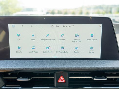 Certified 2023 Kia EV6 Wind w/ Wind Technology Package AWD/4WD image 21