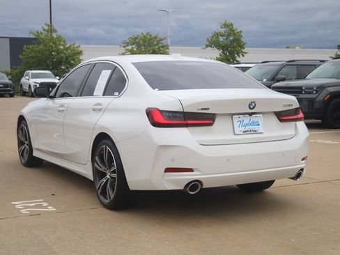 Used 2024 BMW 330i xDrive Sedan w/ Premium Package AWD/4WD image 5