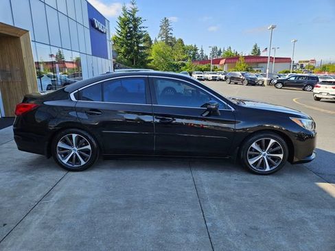 Used 2015 Subaru Legacy 2.5i Limited AWD/4WD image 4