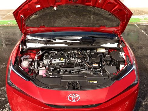 Used 2024 Toyota Prius XLE AWD/4WD image 51