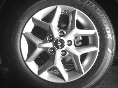 Used 2025 Kia Soul LX w/ LX Technology Package image 14