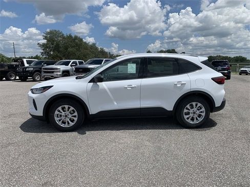 New 2025 Ford Escape Active image 7