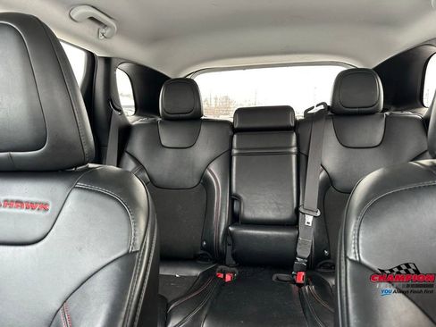 Used 2019 Jeep Cherokee Trailhawk w/ Cold Weather Group image 21