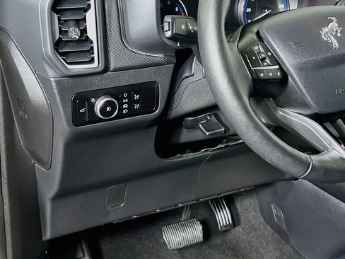 Certified 2023 Ford Bronco Sport Outer Banks w/ Tech Package AWD/4WD image 10