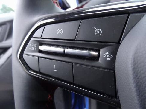 Used 2025 Chevrolet Equinox RS w/ Safety and Technology Package image 14