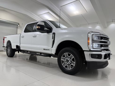 Used 2023 Ford F250 Lariat w/ FX4 Off-Road Package image 1