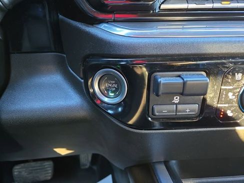 Used 2025 Chevrolet Silverado 3500 High Country w/ Technology Package image 21