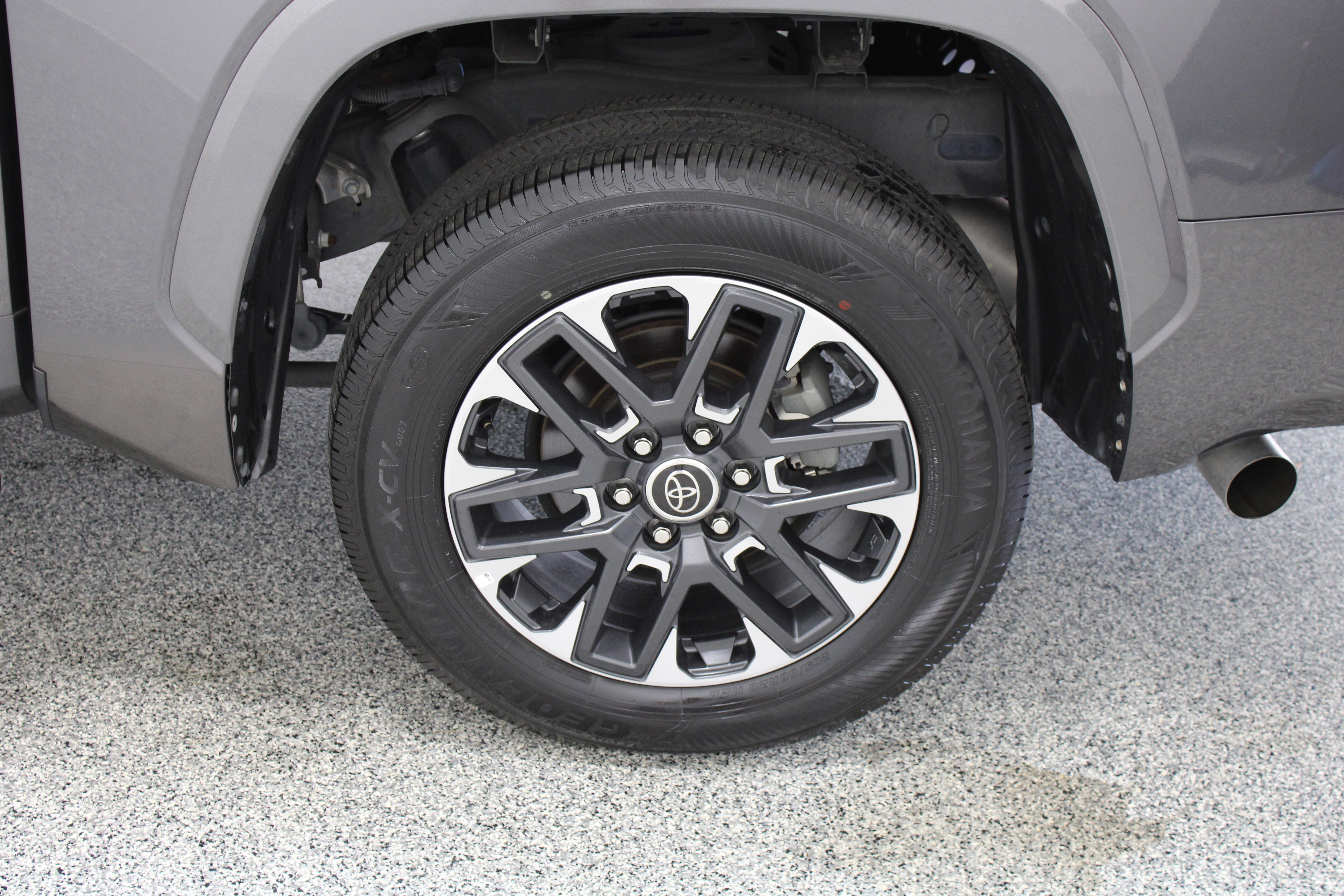 Used 2023 Toyota Tundra Limited RWD image 11