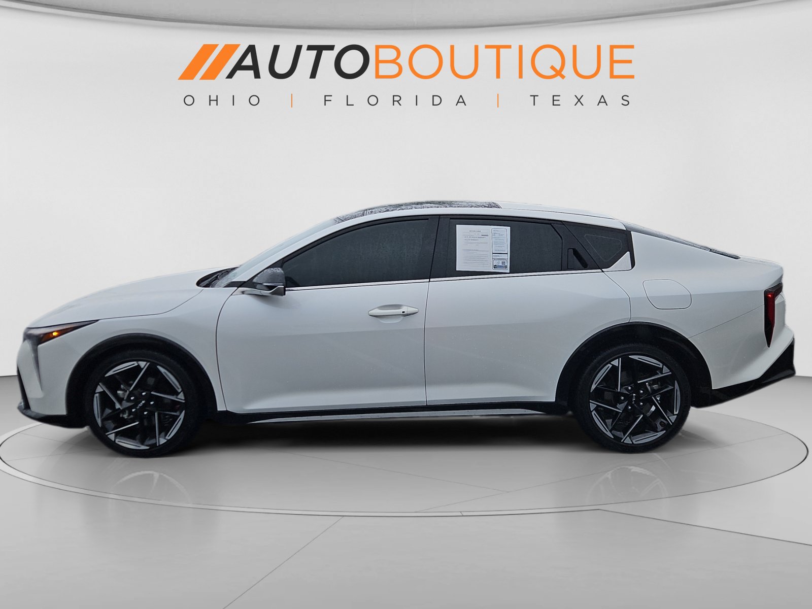 Used 2026 Kia K4 GT-Line w/ GT-Line Sunroof Package FWD image 2