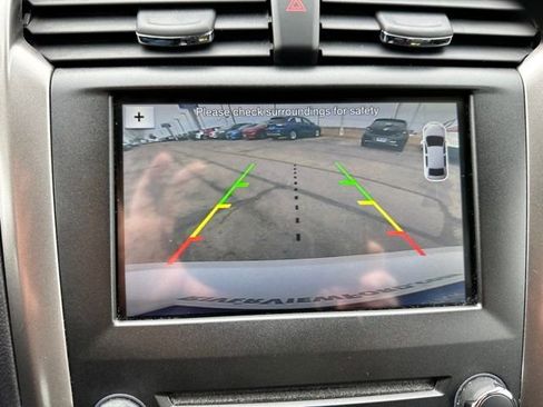 Certified 2017 Ford Fusion SE w/ Equipment Group 602A image 16