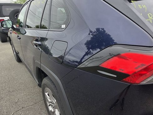 Used 2024 Toyota RAV4 XLE FWD image 8