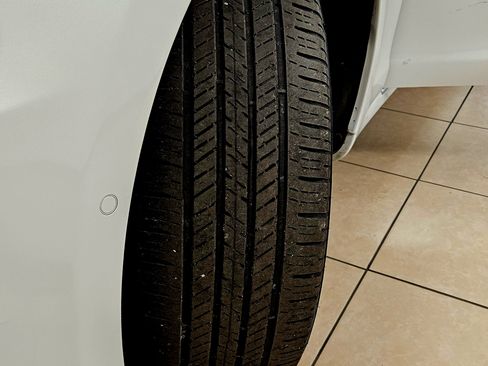 Used 2019 Tesla Model S 75D AWD/4WD image 42