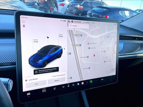 Used 2021 Tesla Model Y Long Range image 24