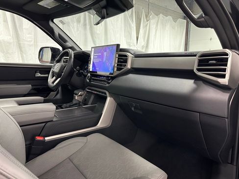 Used 2025 Toyota Sequoia Limited image 66