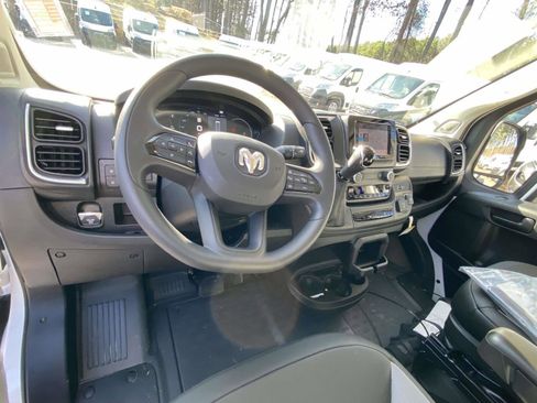 Used 2025 RAM ProMaster 2500 w/ Quick Order Package 22G SLT image 18