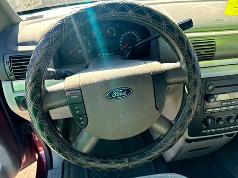 Used 2007 Ford Freestar SE image 10