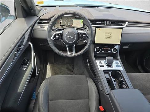 New 2026 Jaguar F-PACE SVR 575 Edition AWD/4WD image 16