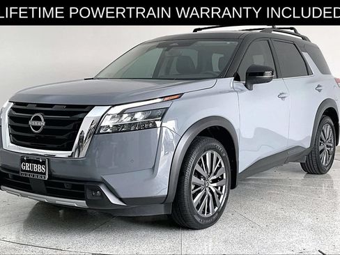 Used 2024 Nissan Pathfinder SL w/ SL Premium Package FWD image 14