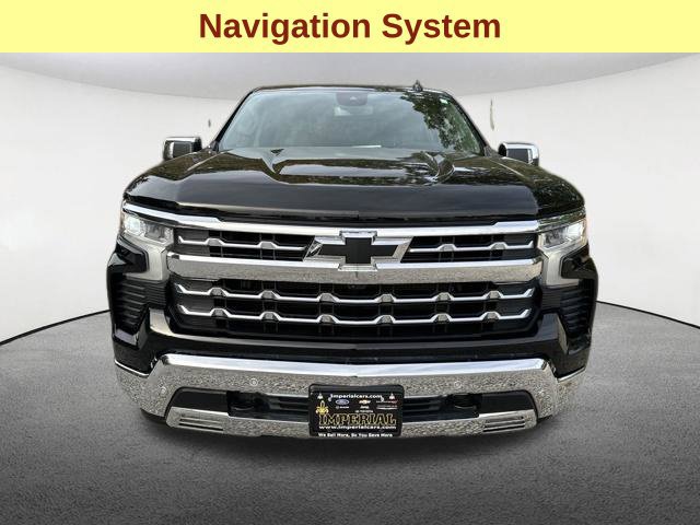 Used 2024 Chevrolet Silverado 1500 LTZ AWD/4WD image 4