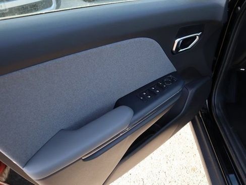 New 2025 Kia K4 EX image 17